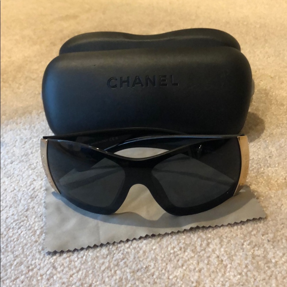 Chanel Quilted Black/Gold Sunglasses